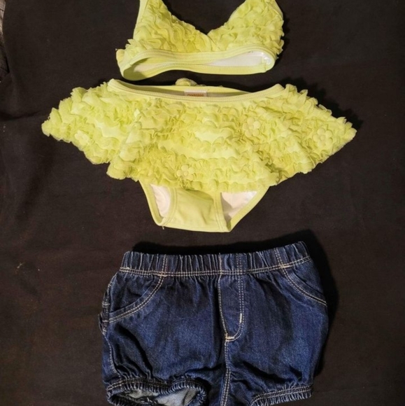 9-12M Clothing Box - Picture 3 of 3